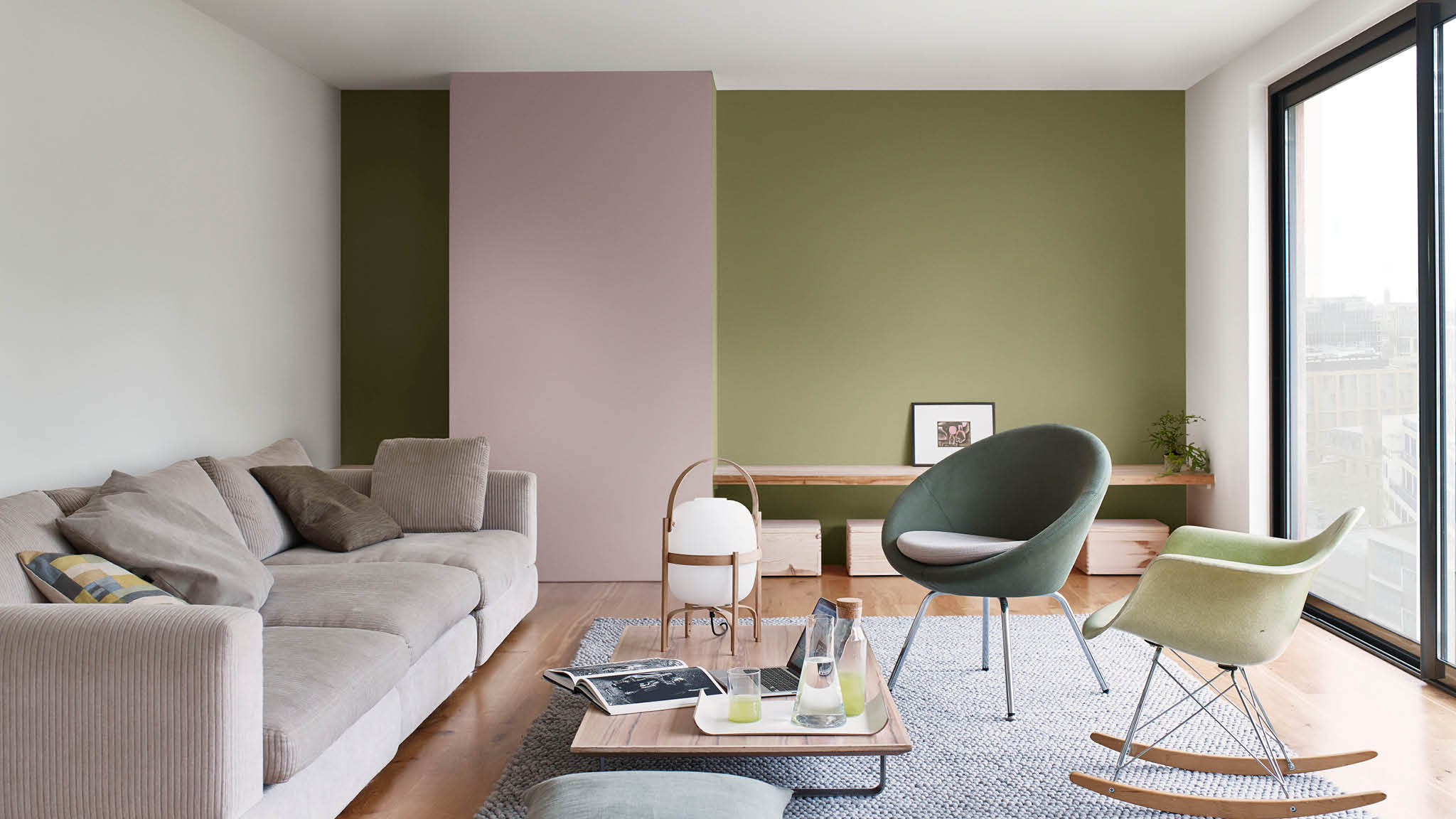 Dynamic living room 以撞色色調配搭「Heart Wood」色彩,營造活力客廳