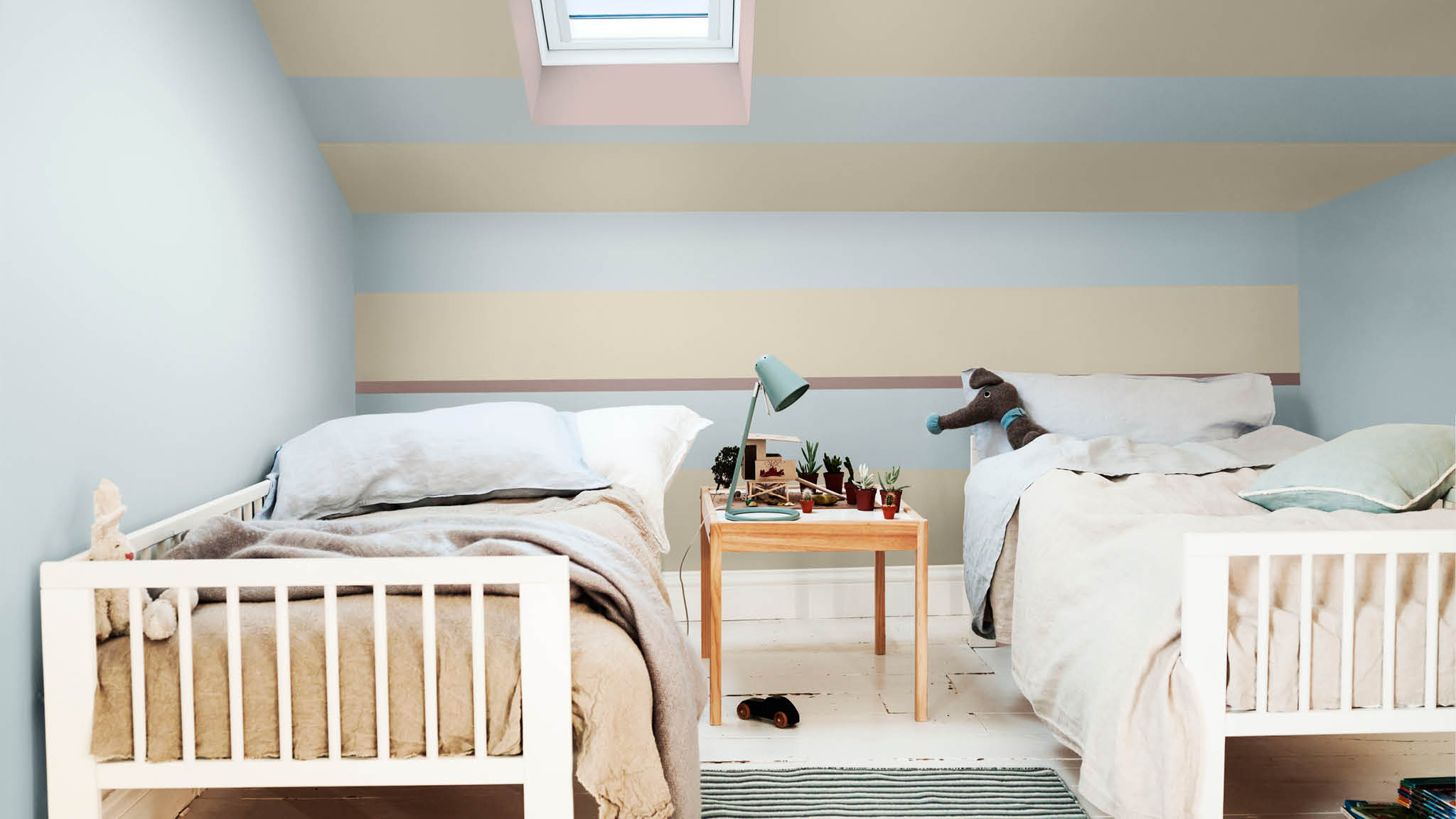 Stripes in kids’ bedroom 小朋友睡房間條設計