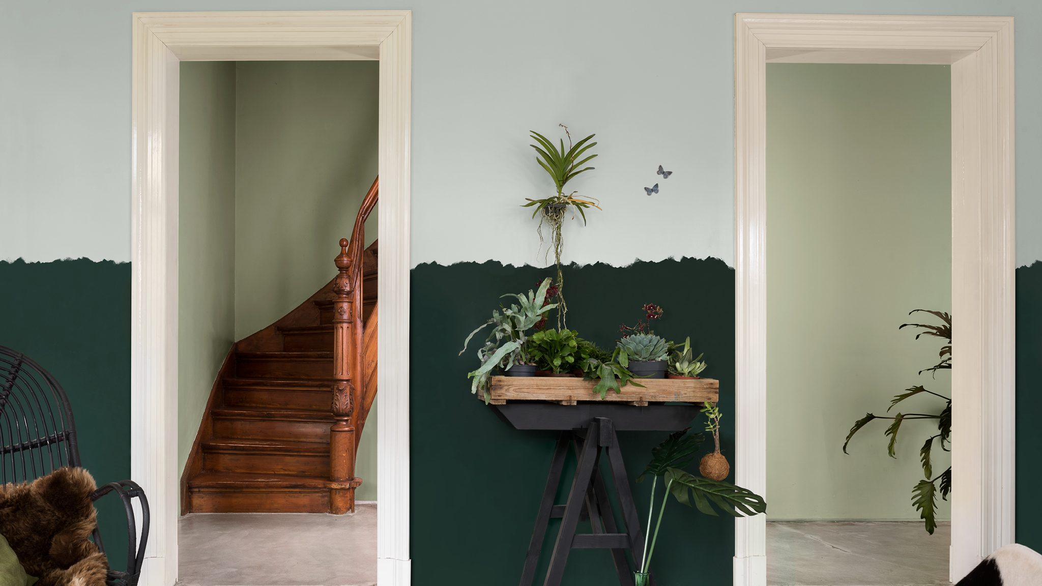 Green room with staircase 隨心而行,繪製不含實線的自然有機外觀。