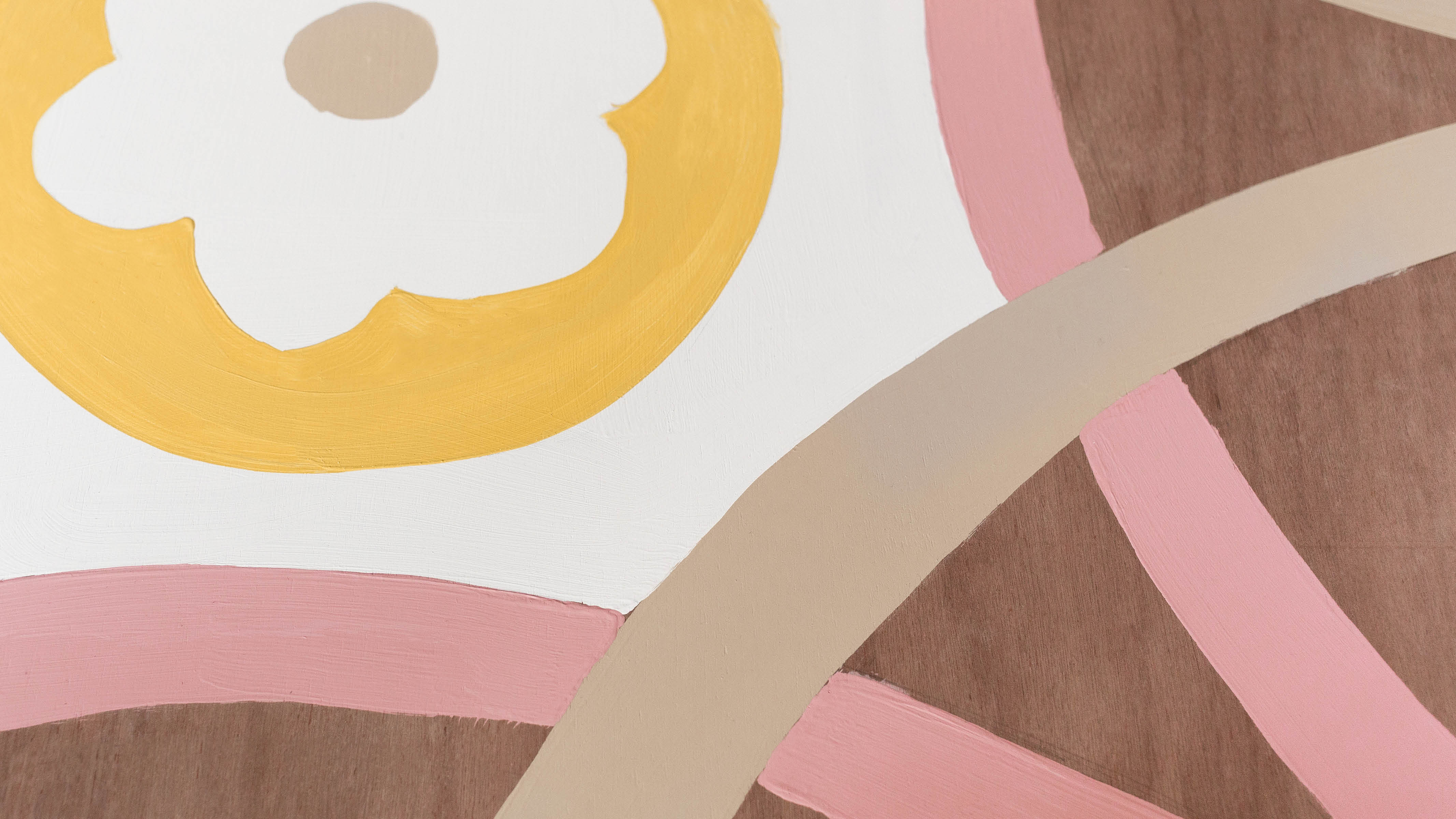 Create your own artwork Instead of splashing out on artwork or buying toys to brighten up your baby’s room, why not pick up a paintbrush and create your own piece of art?