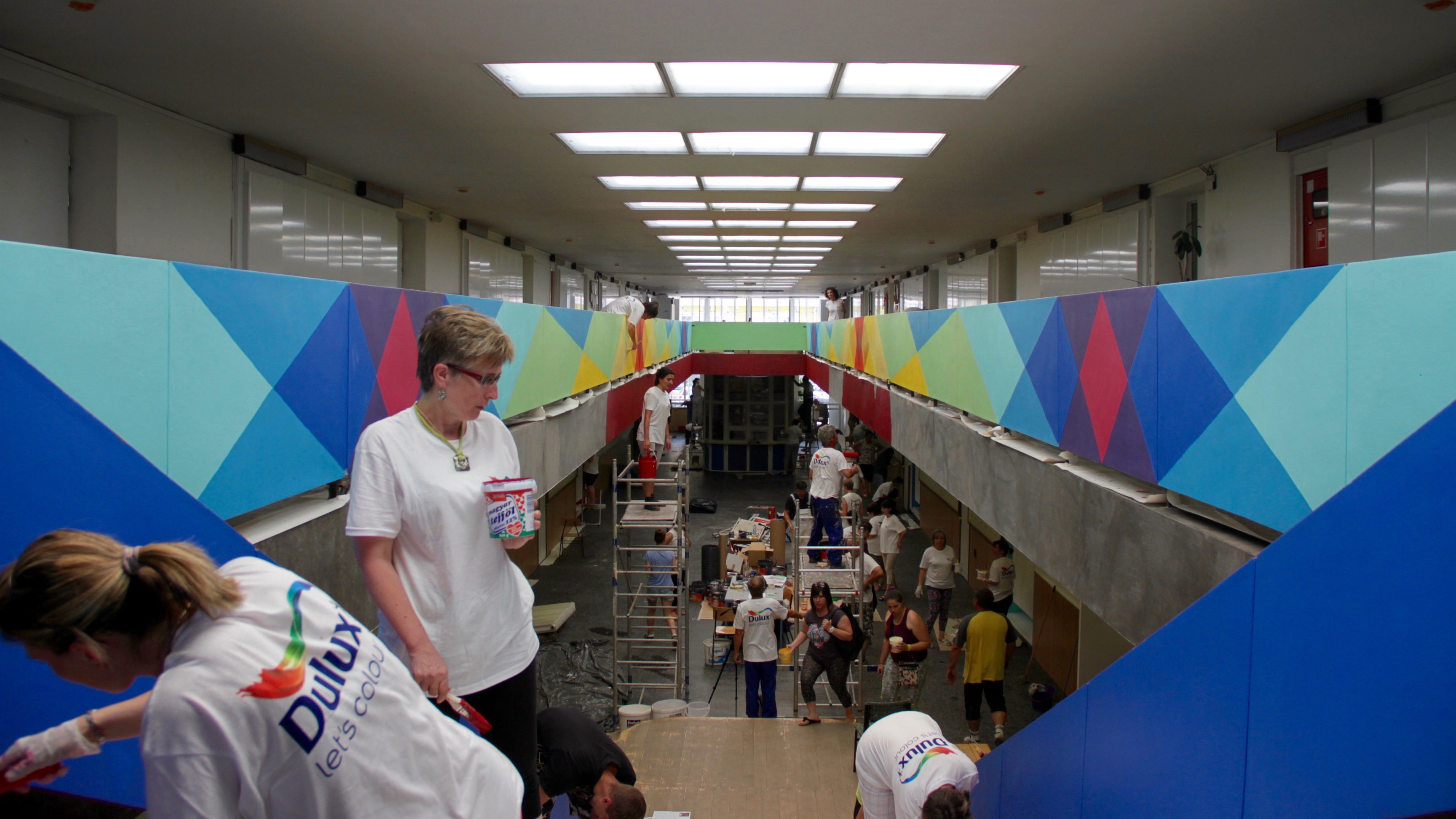 Dulux-為生活著色-匈牙利沙爾哥塔罕-學校翻新-香港-17 Dulux-為生活著色-匈牙利沙爾哥塔罕-學校翻新-香港-17