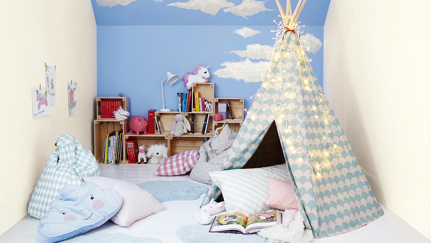 Storybook themed bedroom Storybook themed bedroom
