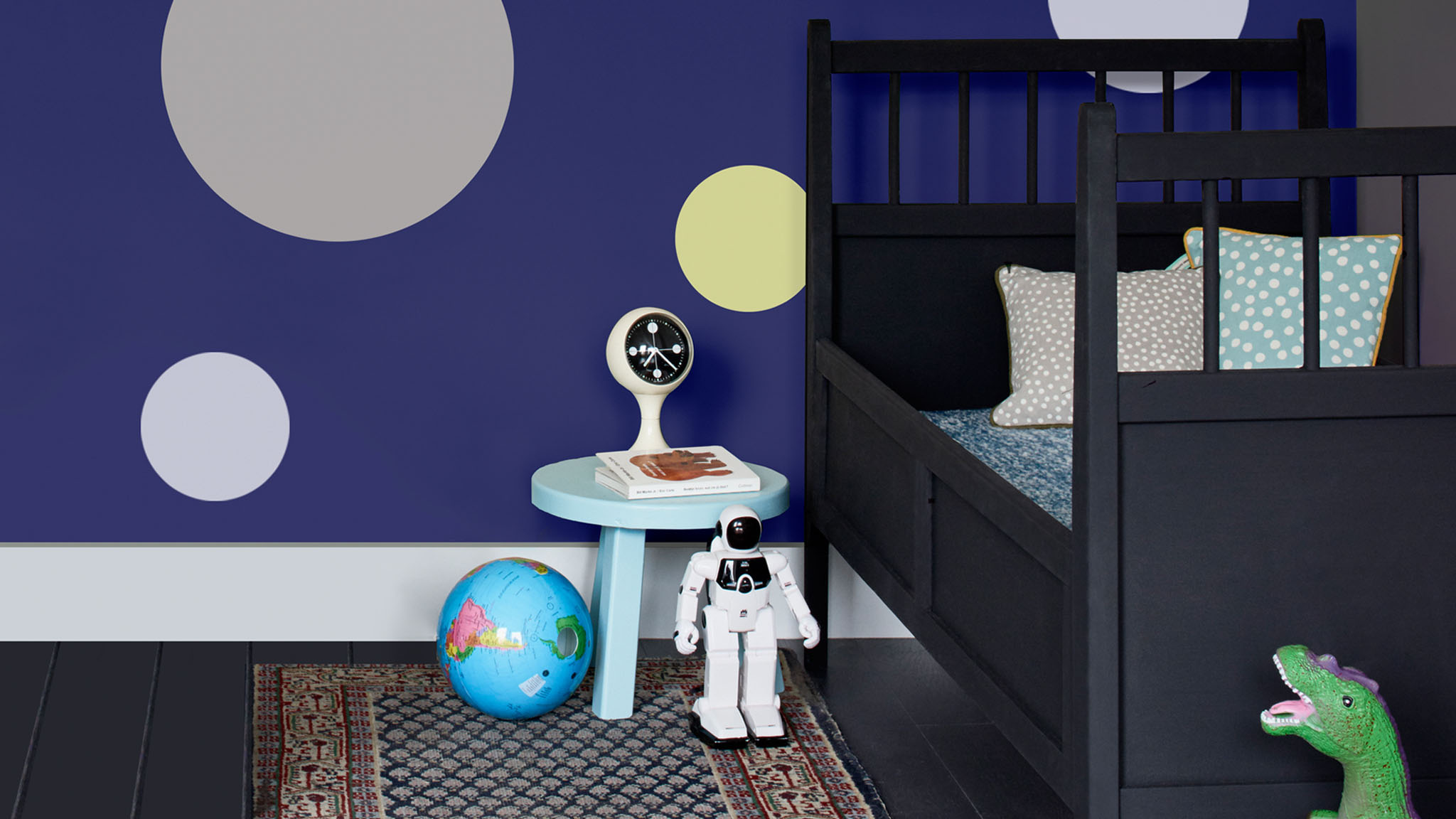 Space-themed bedroom with circles 巧用圓形圖案為兒童睡房營造太空主題氛圍